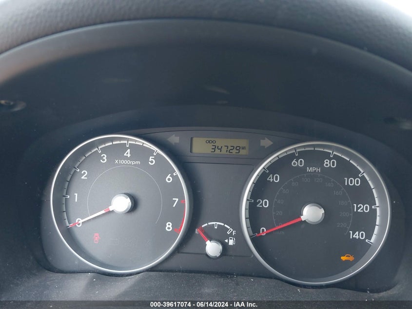 2011 Hyundai Accent Gs VIN: KMHCM3AC6BU186680 Lot: 39617074