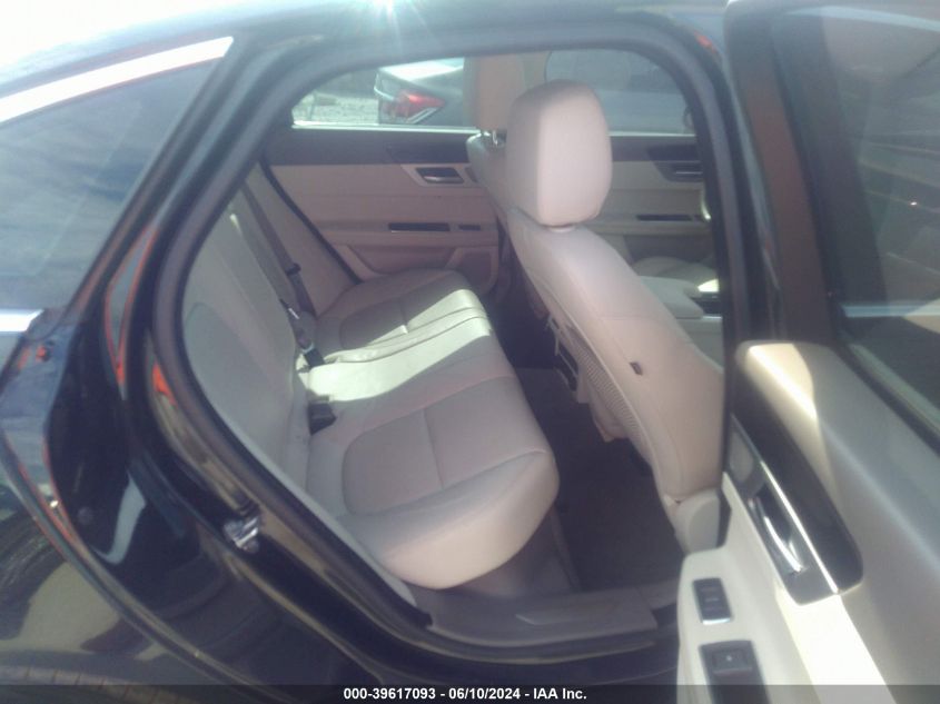 2016 Jaguar Xf 35T Prestige VIN: SAJBE4BV9GCY10392 Lot: 39617093