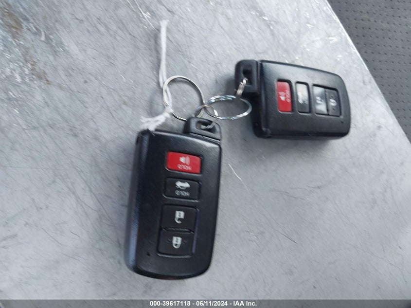 2012 Toyota Camry Hybrid Xle VIN: 4T1BD1FK9CU030764 Lot: 39617118