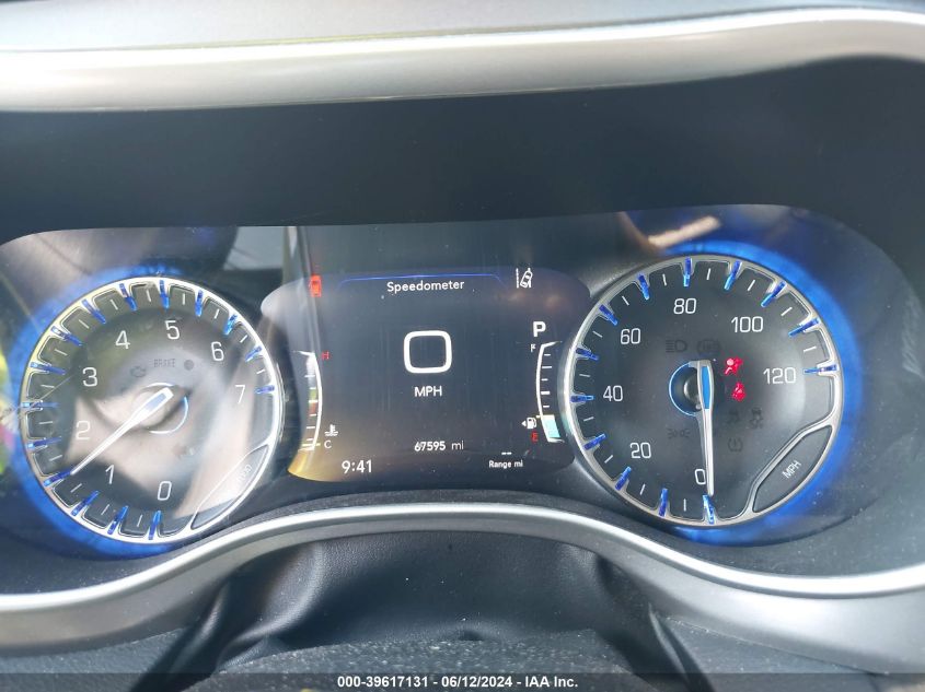 2022 Chrysler Pacifica Touring L VIN: 2C4RC1BGXNR177666 Lot: 39617131