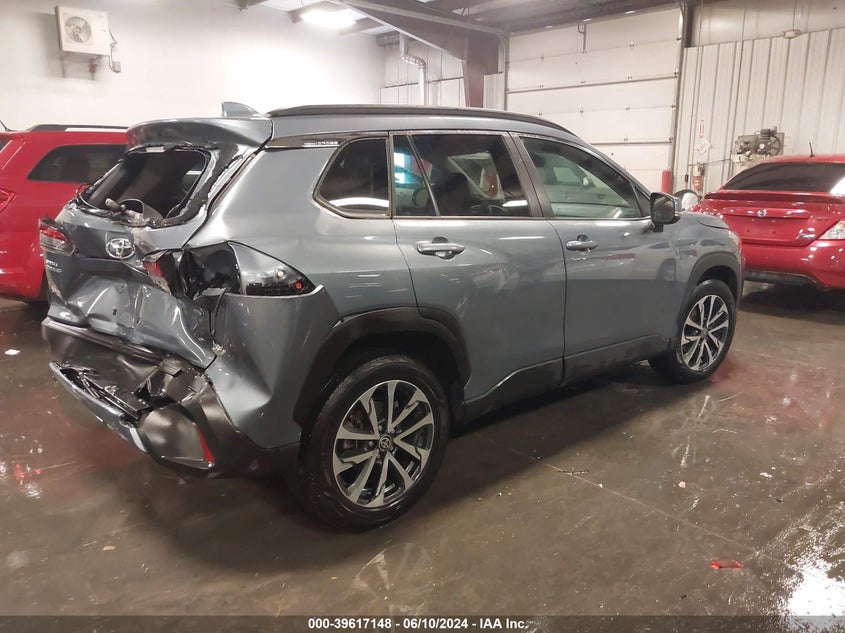 2022 Toyota Corolla Cross Xle VIN: 7MUDAABG6NV003445 Lot: 39617148