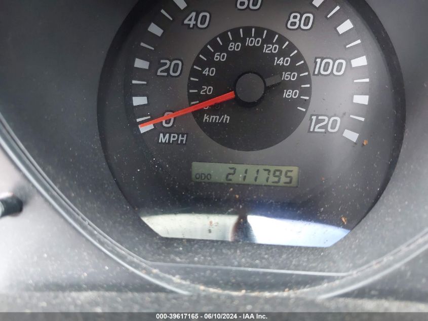 2002 Nissan Xterra Xe VIN: 5N1ED28Y02C555883 Lot: 39617165