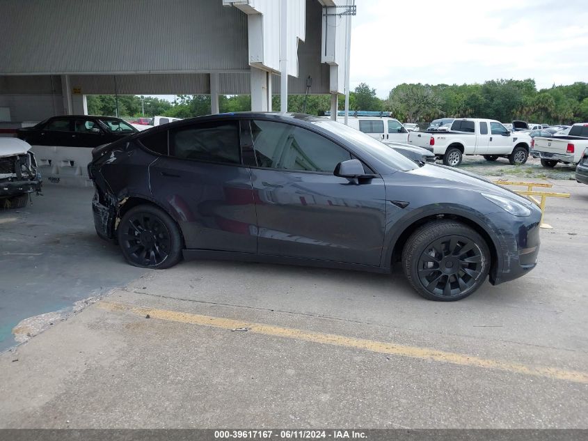 2024 Tesla Model Y Long Range Dual Motor All-Wheel Drive VIN: 7SAYGDEEXRA265887 Lot: 39617167