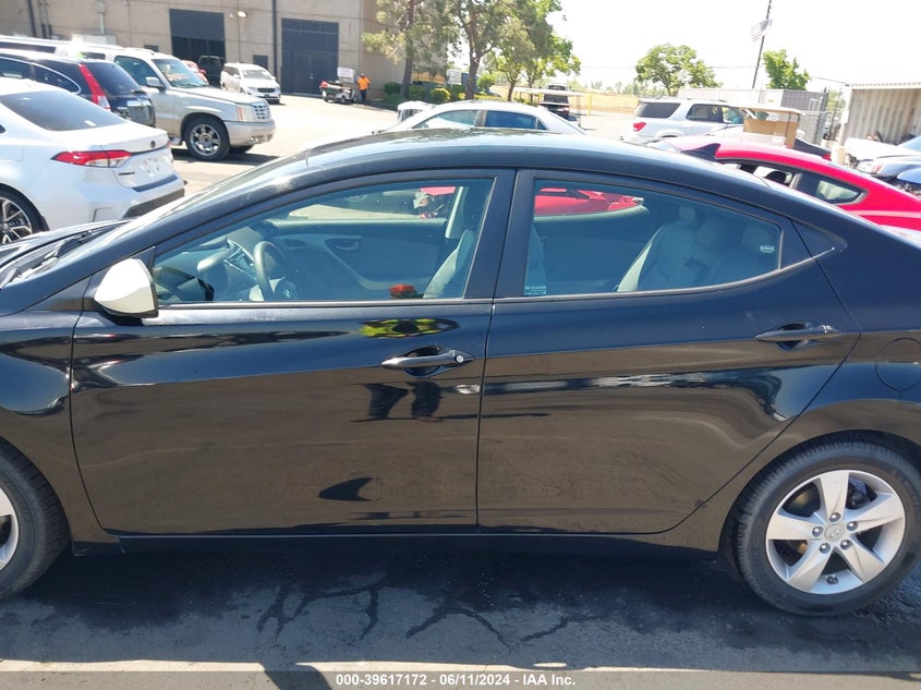 2012 Hyundai Elantra Gls (Ulsan Plant) VIN: KMHDH4AE9CU274074 Lot: 39617172