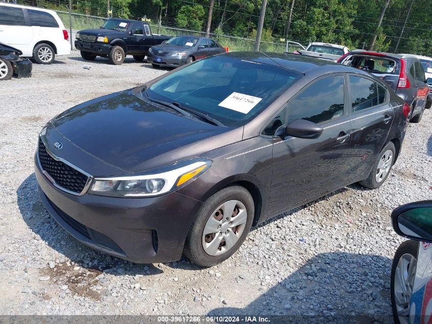 2018 Kia Forte Lx VIN: 3KPFL4A75JE182470 Lot: 39617266