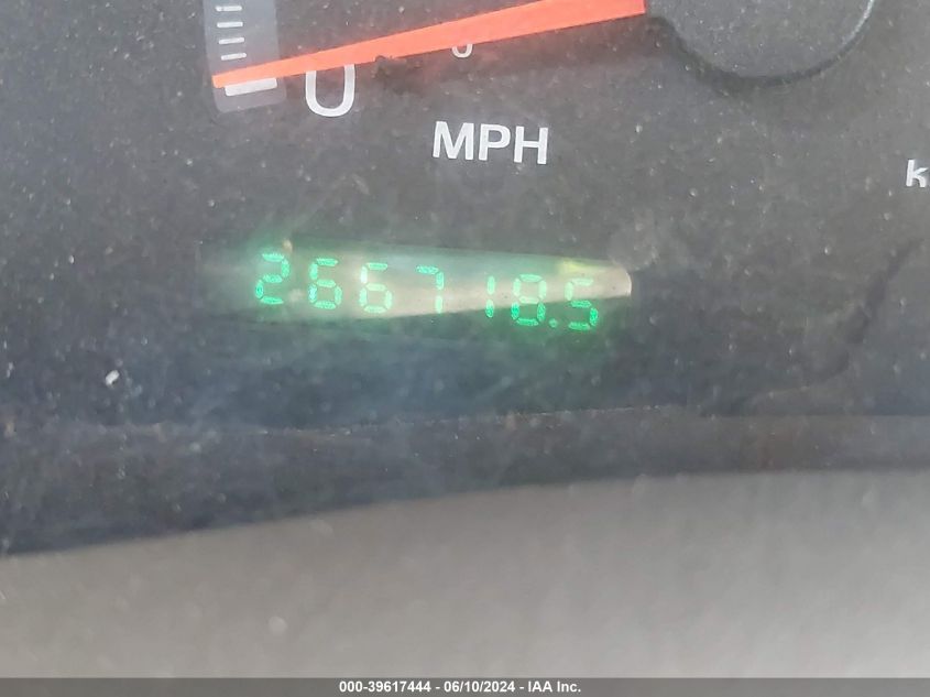 2002 Ford F-150 Lariat/Xlt VIN: 1FTRW08L12KA99844 Lot: 39617444