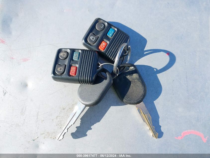 2003 Ford Explorer Xls VIN: 1FMZU62K23UB14281 Lot: 39617477