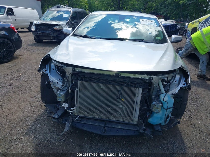 2018 Chevrolet Malibu Lt VIN: 1G1ZD5ST0JF135938 Lot: 39617492