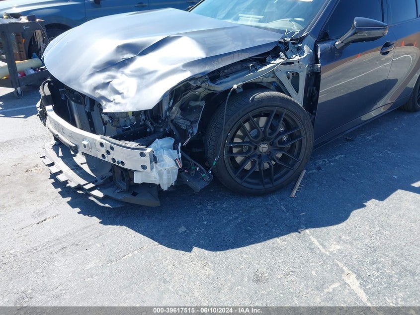2023 LEXUS IS 500 5.0L V-8 DI, DOHC, V(VIN: JTHAP1D24P5004503