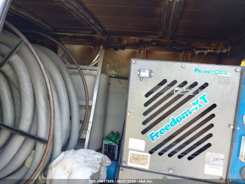 2006 Chevrolet Express Work Van VIN: 1GCGG25V861130539 Lot: 39617559