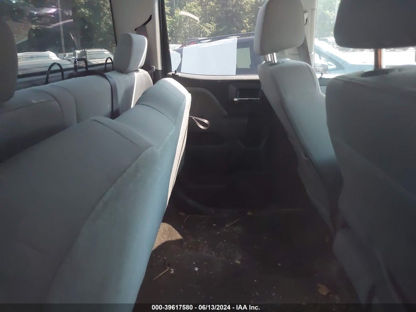 2017 CHEVROLET SILVERADO 1500 CUSTOM - 1GCVKPEC0HZ163041