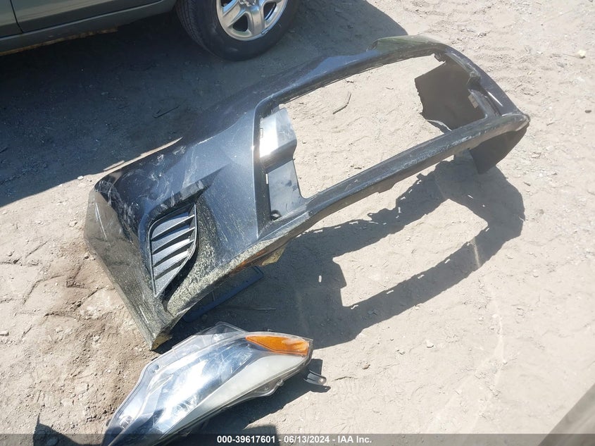 2015 Toyota Corolla Le VIN: 2T1BURHE7FC450826 Lot: 39617601