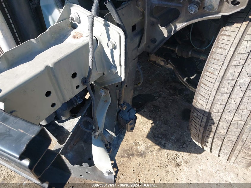 2017 Nissan Sentra S VIN: 3N1AB7AP1HY402343 Lot: 39617617