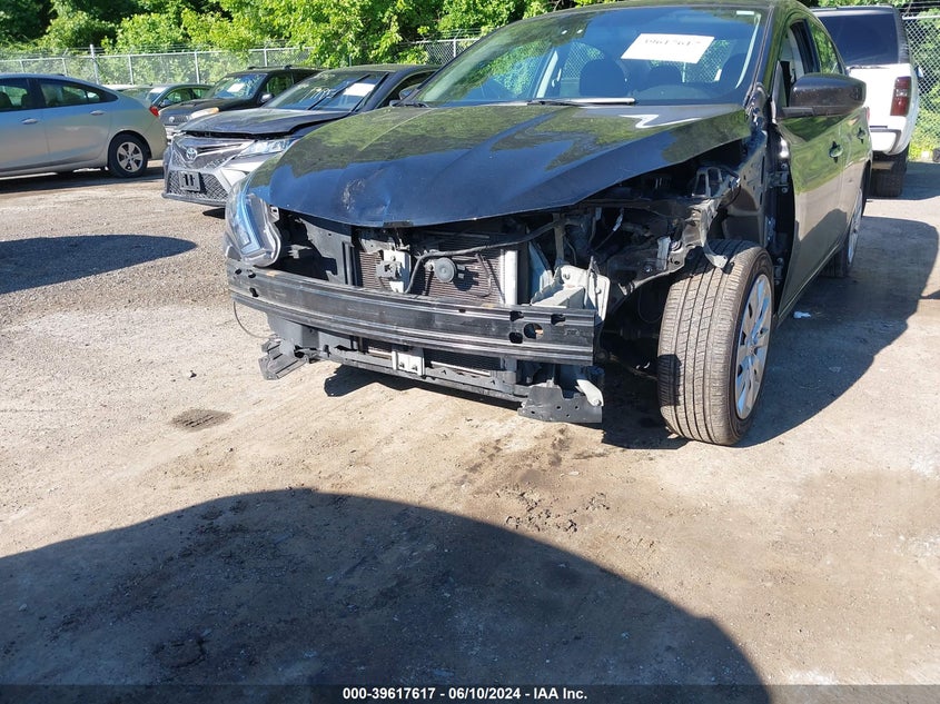 2017 Nissan Sentra S VIN: 3N1AB7AP1HY402343 Lot: 39617617