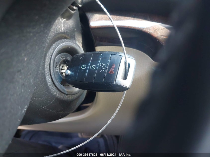 2015 Kia Sorento Lx VIN: 5XYKT3A6XFG641504 Lot: 39617625