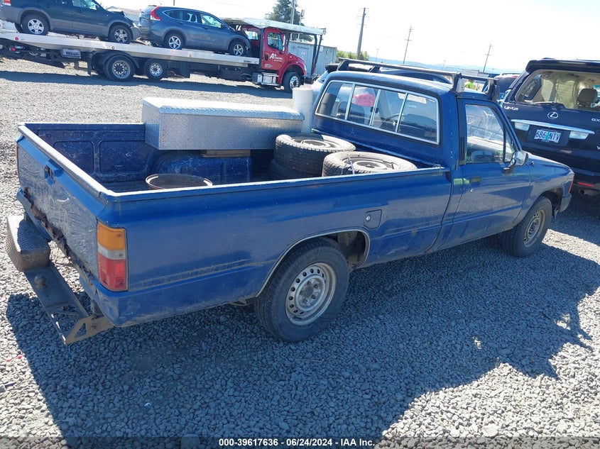 1985 Toyota Pickup 1/2 Ton Rn55 Dlx VIN: JT4RN55D7F0109145 Lot: 39617636