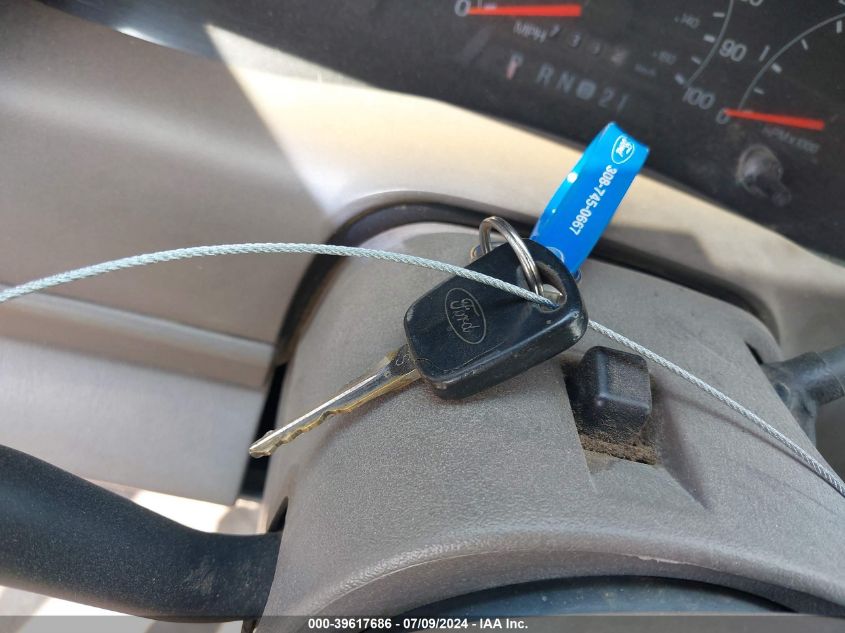 2000 Ford Excursion Limited VIN: 1FMNU4352YEE34235 Lot: 39617686