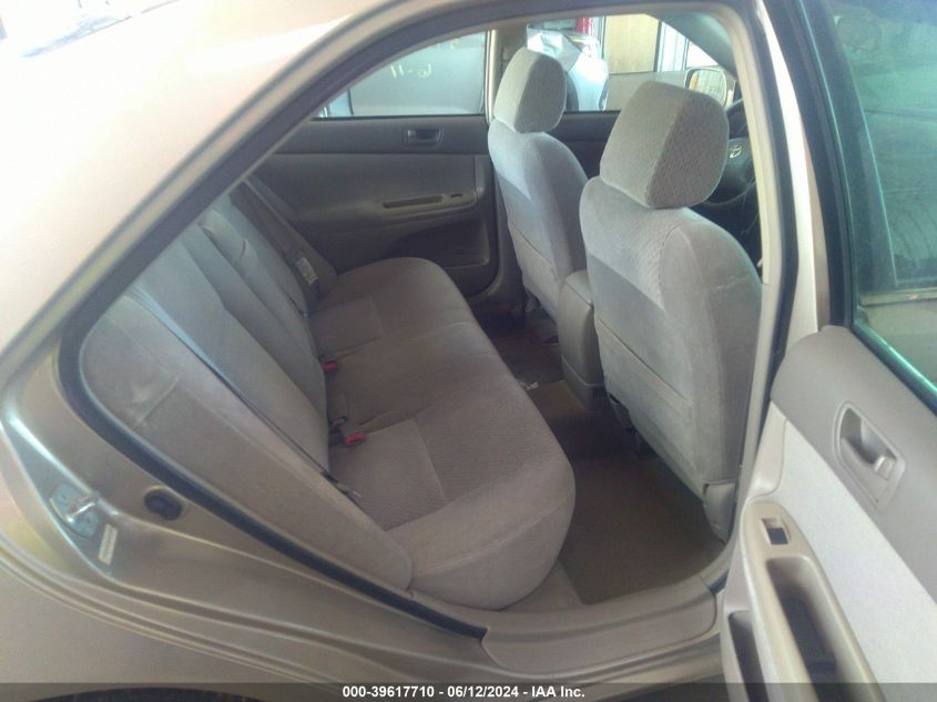 2003 Toyota Camry Le VIN: 4T1BE32K23U127285 Lot: 39617710