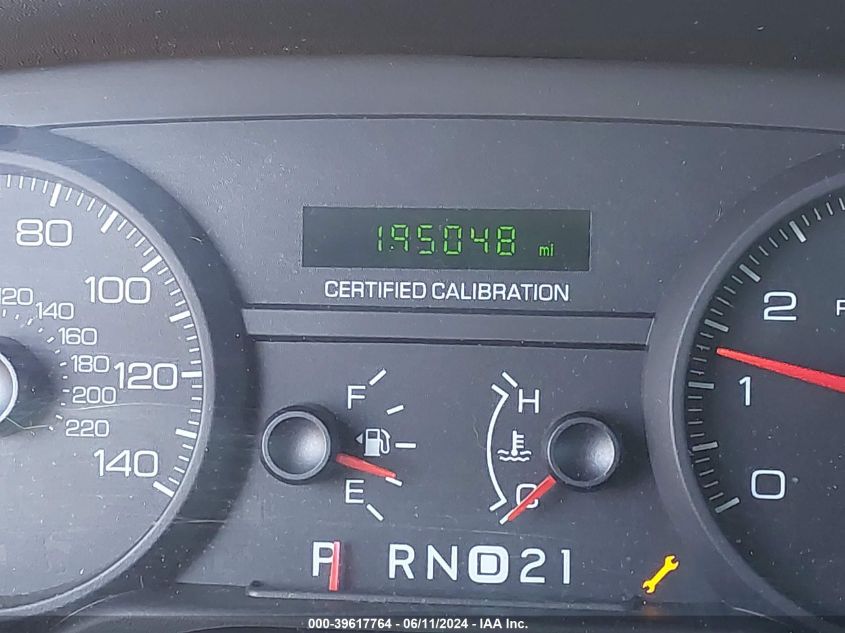 2008 Ford Crown Victoria Police Interceptor VIN: 2FAHP71V98X176680 Lot: 39617764