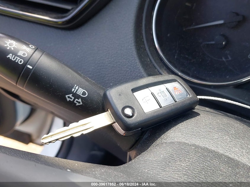 2022 NISSAN ROGUE SPORT S FWD XTRONIC CVT - JN1BJ1AV5NW341634