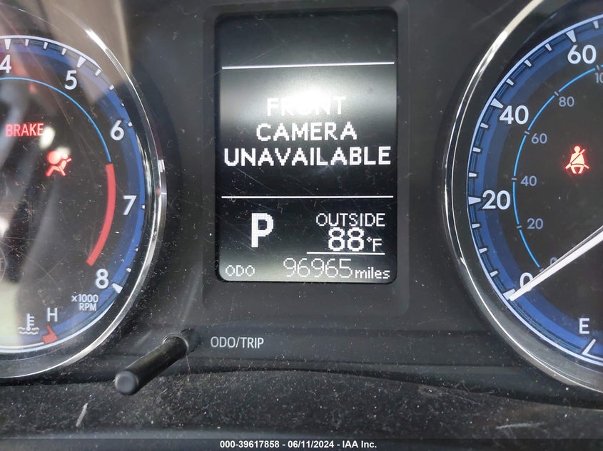 2017 Toyota Corolla Le VIN: 5YFBURHE7HP681048 Lot: 39617858