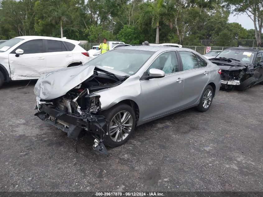 4T1BF1FK3HU369702 2017 TOYOTA CAMRY - Image 2