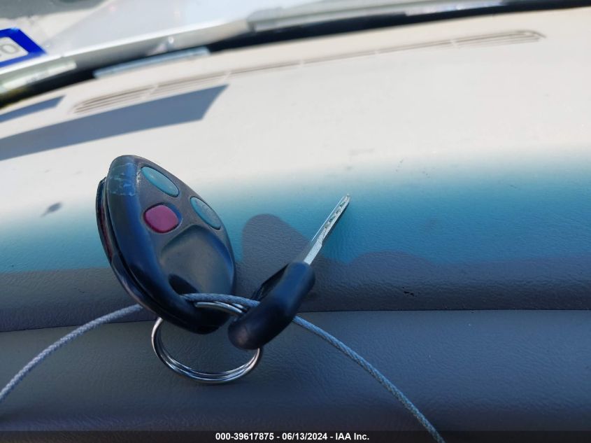 2005 Chevrolet Tahoe Z71 VIN: 1GNEK13T15R260123 Lot: 39617875