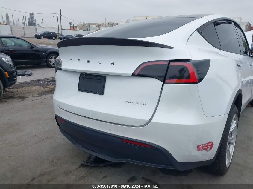 2020 Tesla Model Y Long Range Dual Motor All-Wheel Drive VIN: 5YJYGDEE9LF043655 Lot: 39617910