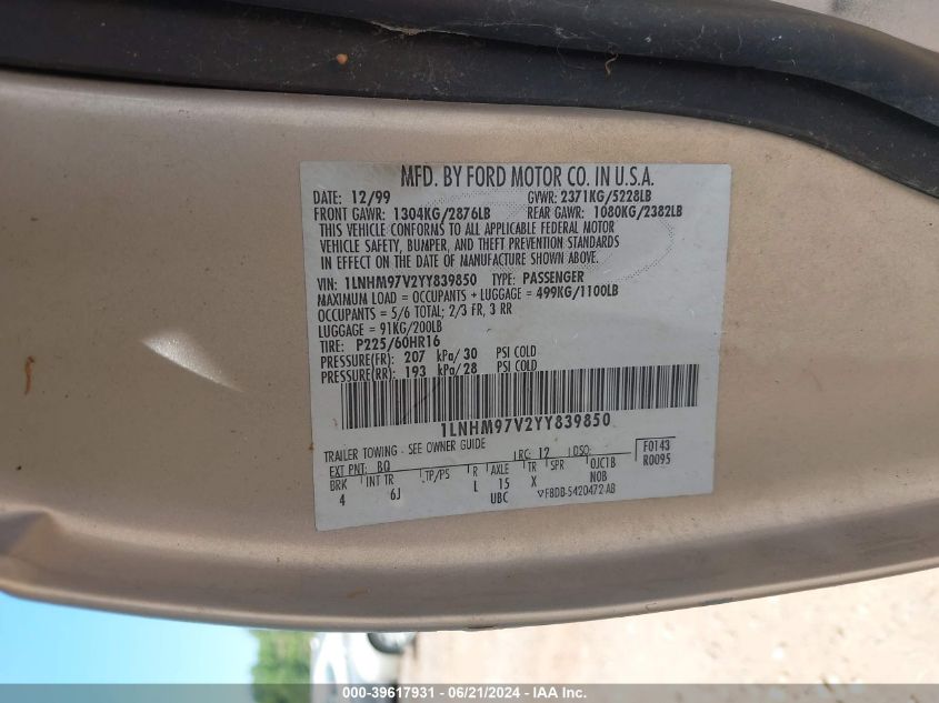 2000 Lincoln Continental VIN: 1LNHM97V2YY839850 Lot: 39617931