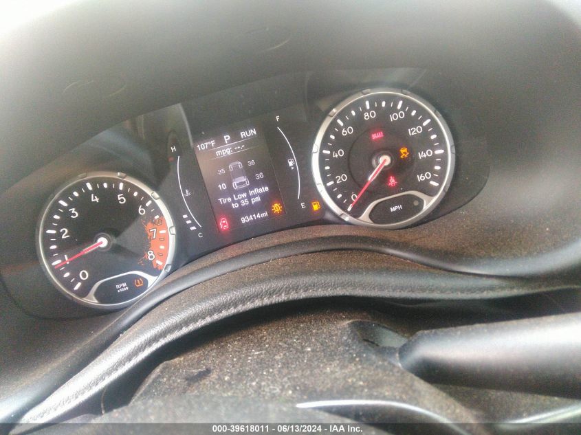 2017 Jeep Renegade Latitude Fwd VIN: ZACCJABB2HPG52221 Lot: 39618011