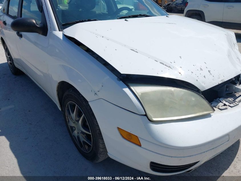 2005 Ford Focus Zx4 VIN: 1FAFP34N15W160945 Lot: 39618033