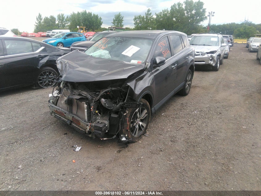 VIN 2T3RFREV6JW753141 2018 TOYOTA RAV4 ADVENTURE/XLE