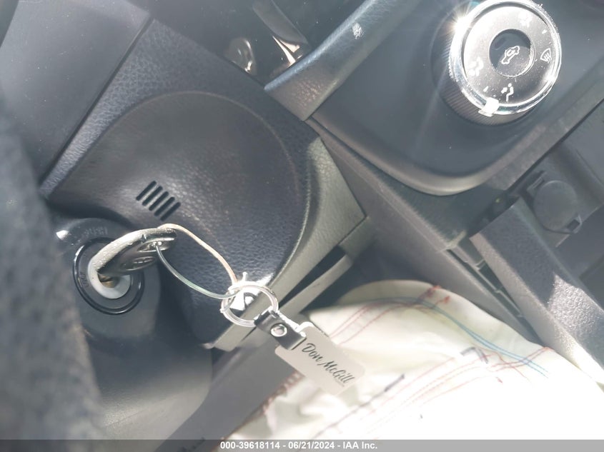 2014 Toyota Corolla VIN: 5YFBURHE3EP086323 Lot: 39618114