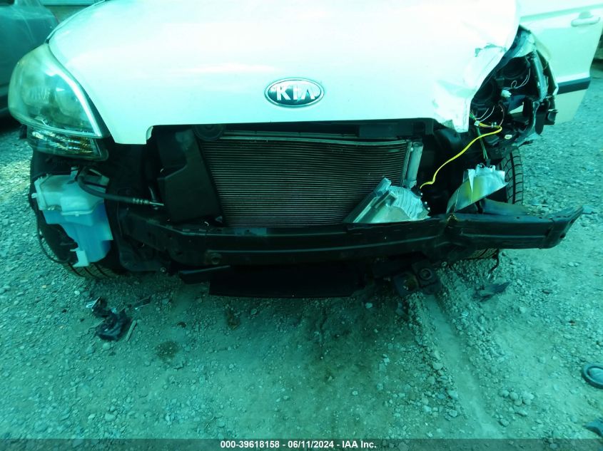 2013 Kia Soul VIN: KNDJT2A55D7579954 Lot: 39618158