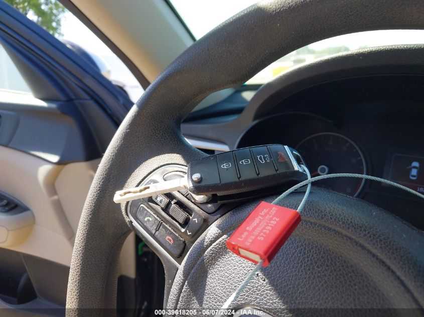 2017 Kia Optima Lx VIN: 5XXGT4L3XHG129974 Lot: 39618205