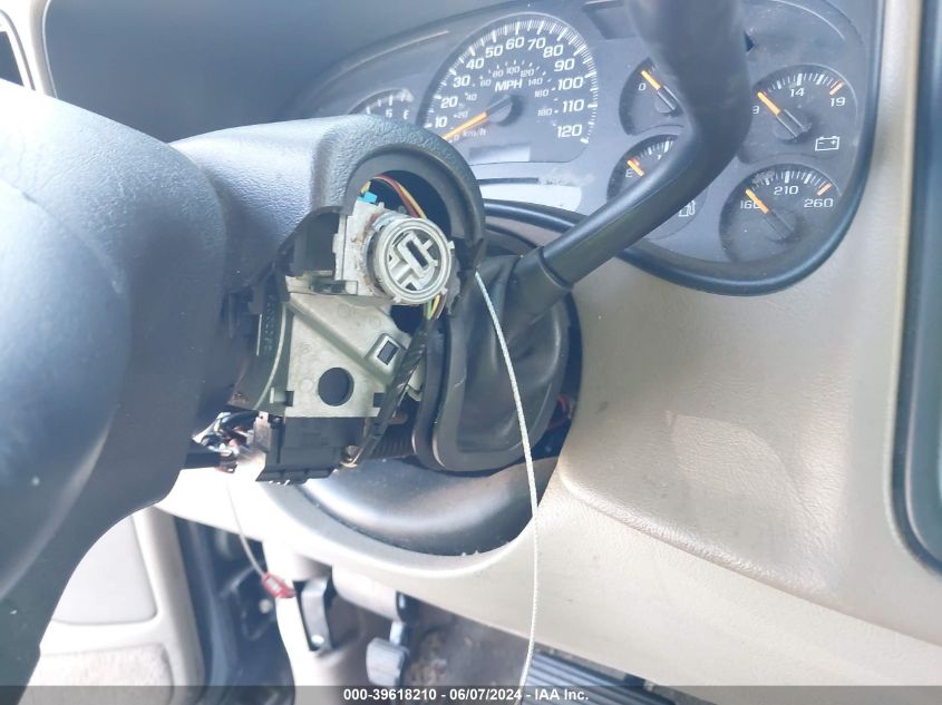 2005 Chevrolet Tahoe Lt VIN: 1GNEC13T95R197043 Lot: 39618210