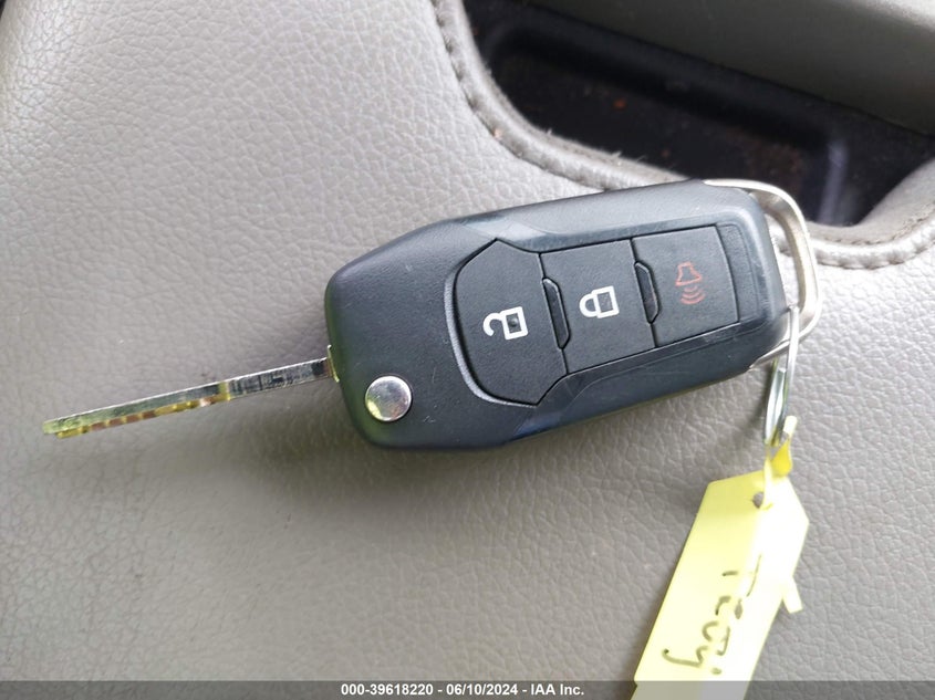 2019 Ford F-250 Xl VIN: 1FTBF2B63KEG30010 Lot: 39618220