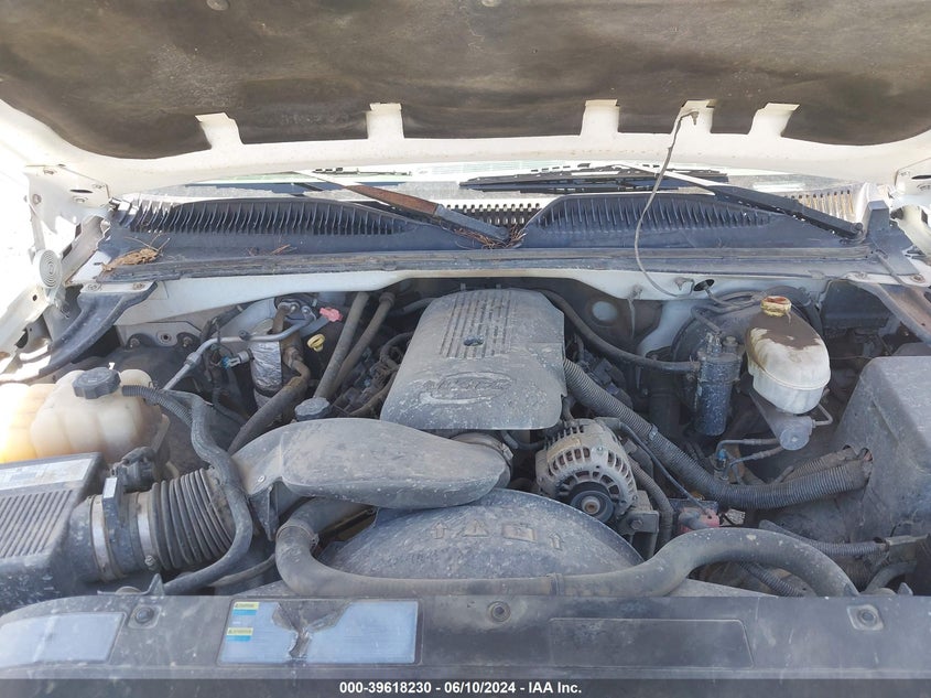 2004 Chevrolet Silverado 1500 Work Truck VIN: 2GCEC19V241147772 Lot: 39618230