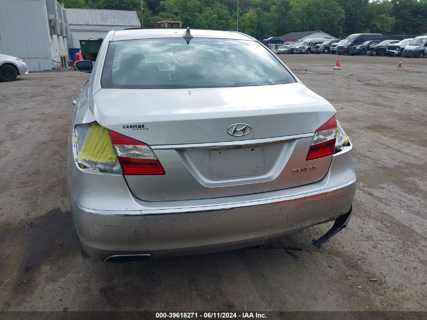 2013 Hyundai Genesis 3.8 VIN: KMHGC4DD5DU213014 Lot: 39618271