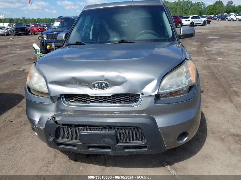 2011 Kia Soul + VIN: KNDJT2A28B7305425 Lot: 39618330