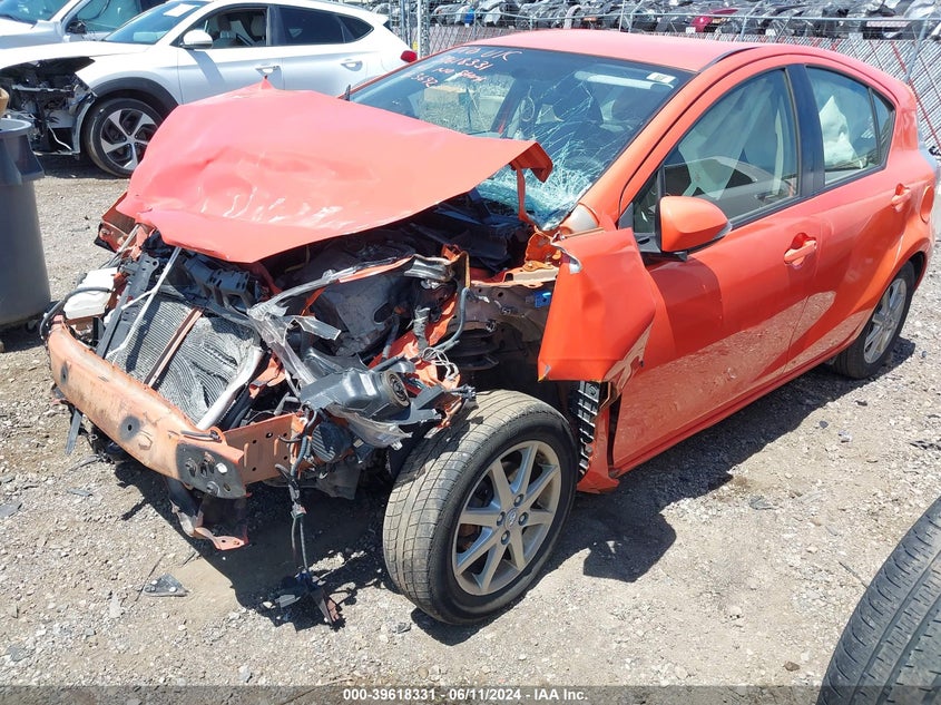 2013 Toyota Prius C Three VIN: JTDKDTB37D1043692 Lot: 39618331