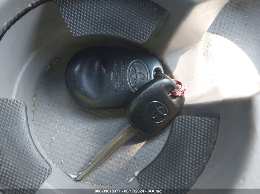 2007 Toyota Sienna Le VIN: 5TDZK23C67S093813 Lot: 39618377