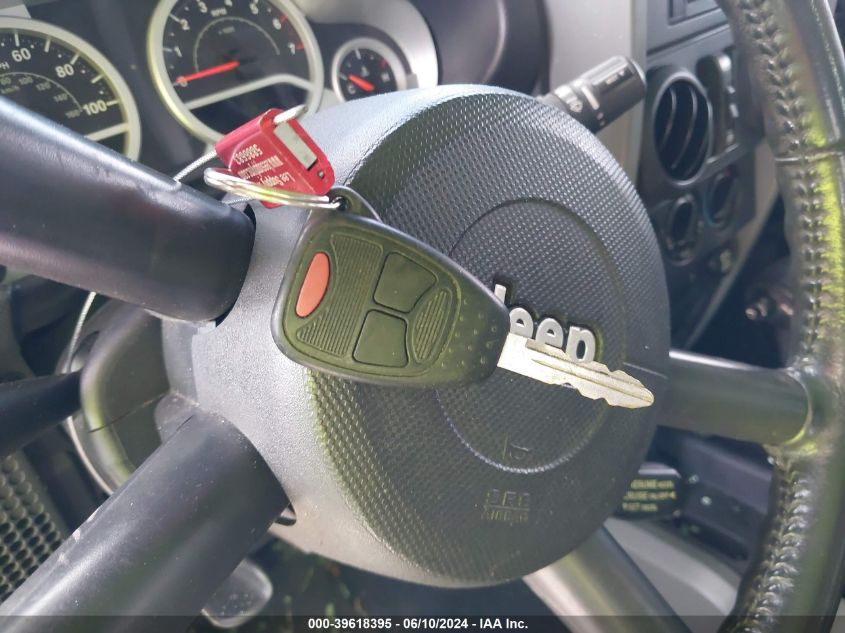 2010 Jeep Wrangler Unlimited Sport VIN: 1J4HA3H18AL141097 Lot: 39618395