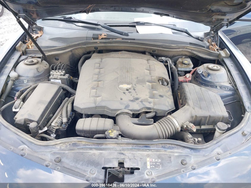 2015 Chevrolet Camaro 2Ls VIN: 2G1FB1E3XF9307423 Lot: 39618426