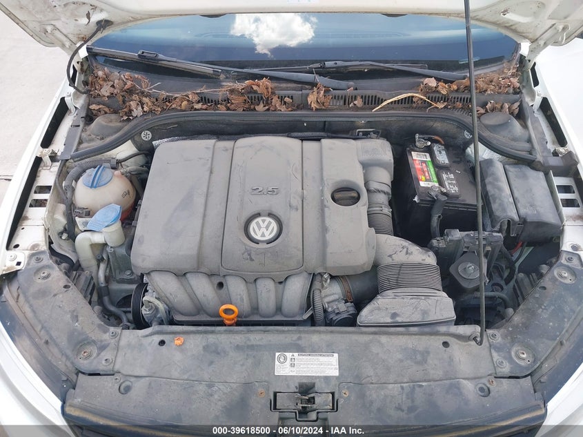 2011 Volkswagen Jetta 2.5L Se VIN: 3VWDX7AJXBM349189 Lot: 39618500