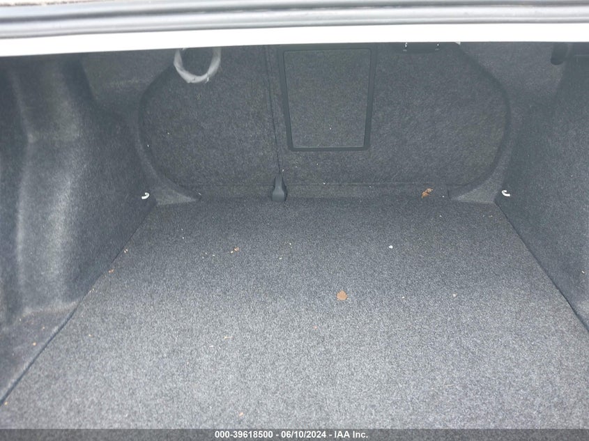 2011 Volkswagen Jetta 2.5L Se VIN: 3VWDX7AJXBM349189 Lot: 39618500