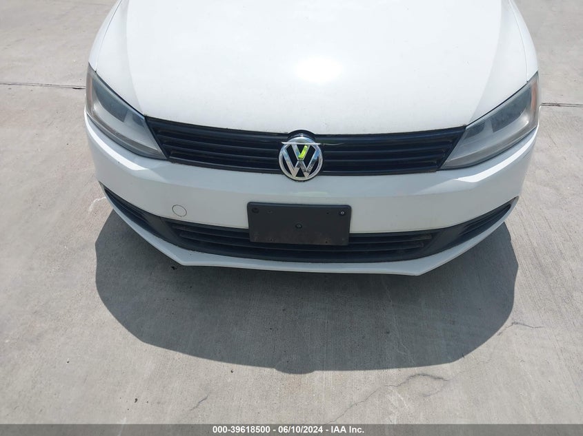 2011 Volkswagen Jetta 2.5L Se VIN: 3VWDX7AJXBM349189 Lot: 39618500
