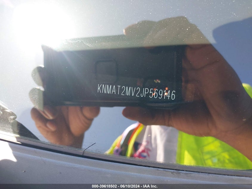 2018 Nissan Rogue Sv VIN: KNMAT2MV2JP569146 Lot: 39618502