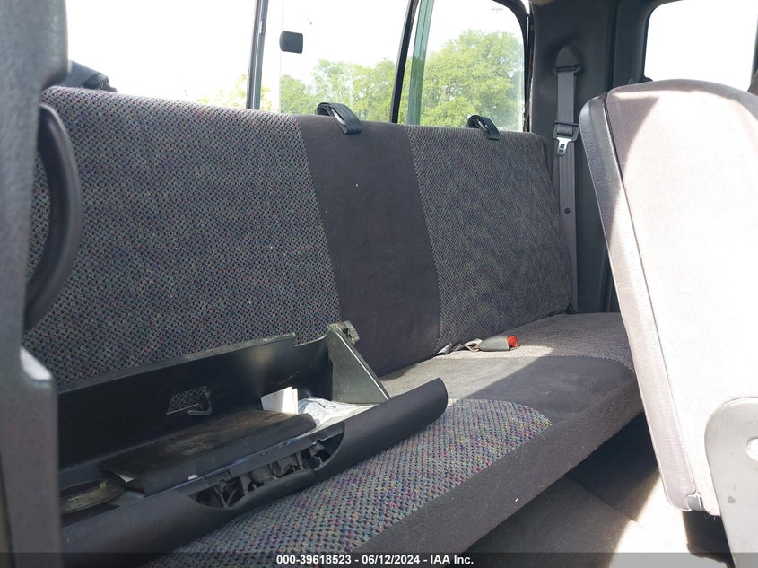 2001 Dodge Ram 2500 St VIN: 3B7KF23691G721112 Lot: 39618523