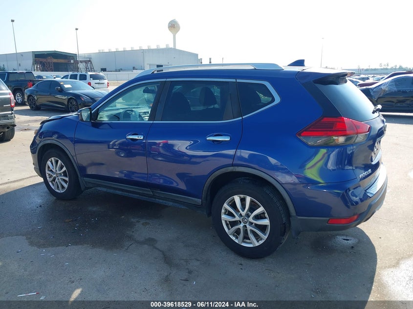 2017 NISSAN ROGUE SV - KNMAT2MT2HP591480